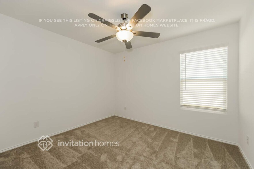 Building Photo - 4033 Mountain Meadow Rd