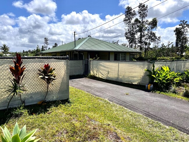 Building Photo - 15-1528-1528 3rd Ave.