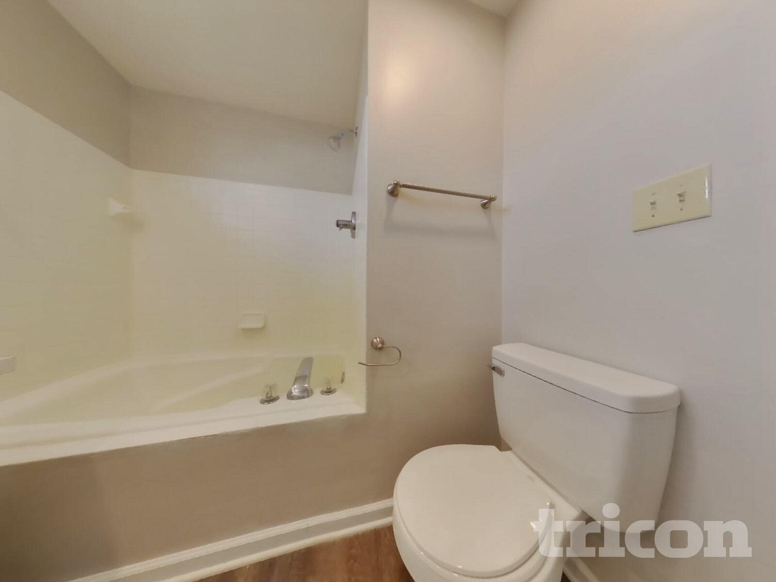 Building Photo - 6028 Hayford Ct