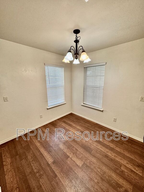 Building Photo - 8024 NW 74th St