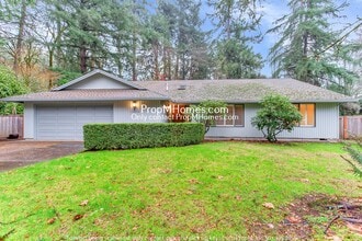 Building Photo - Lake Oswego Beauty! Three Bedroom Ranch Style On 1/4 Acre!
