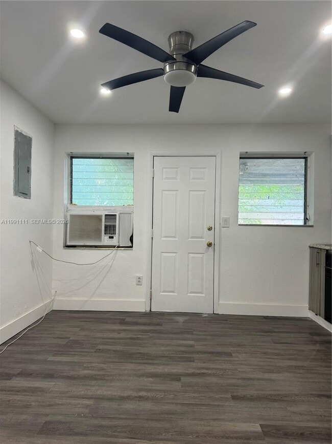 Building Photo - 1086 NW 110th St