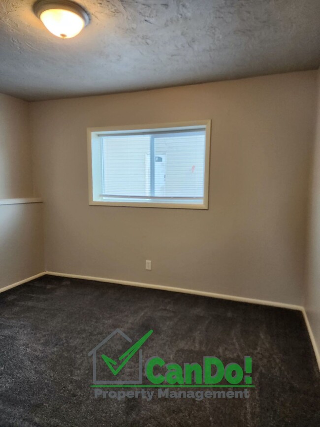 Building Photo - Now Available! Remodeled 2 bedroom, 1 bath...