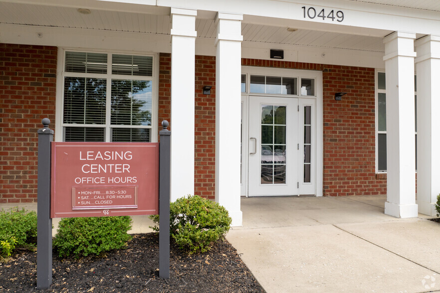 Leasing Center - Entrance - Charleston Ridge Apartments