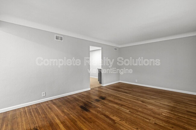 Building Photo - 4232 Smithfield Pl