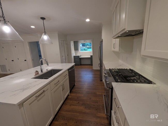 Building Photo - 507 Patlynn Dr