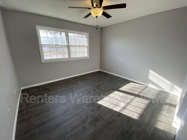 Building Photo - 3408 Easton Blvd