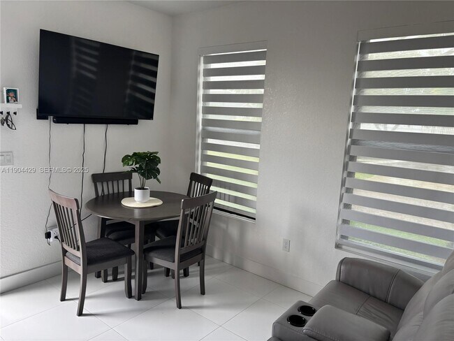 Building Photo - 30806 SW 192nd Ave