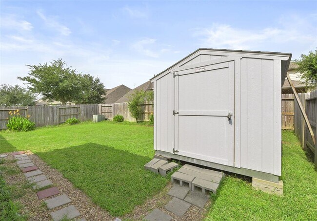Building Photo - 10523 Largoward Ln