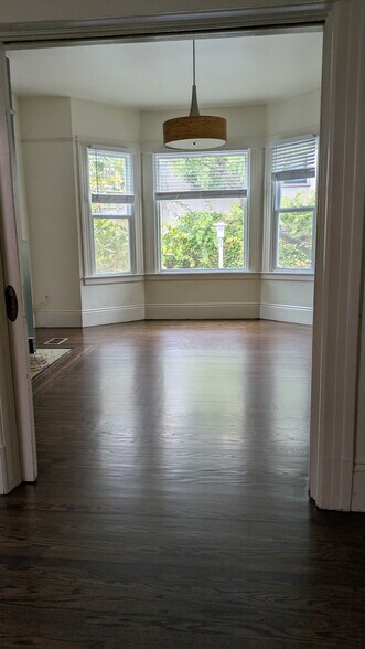 Living Room - 1915 Grant Ave