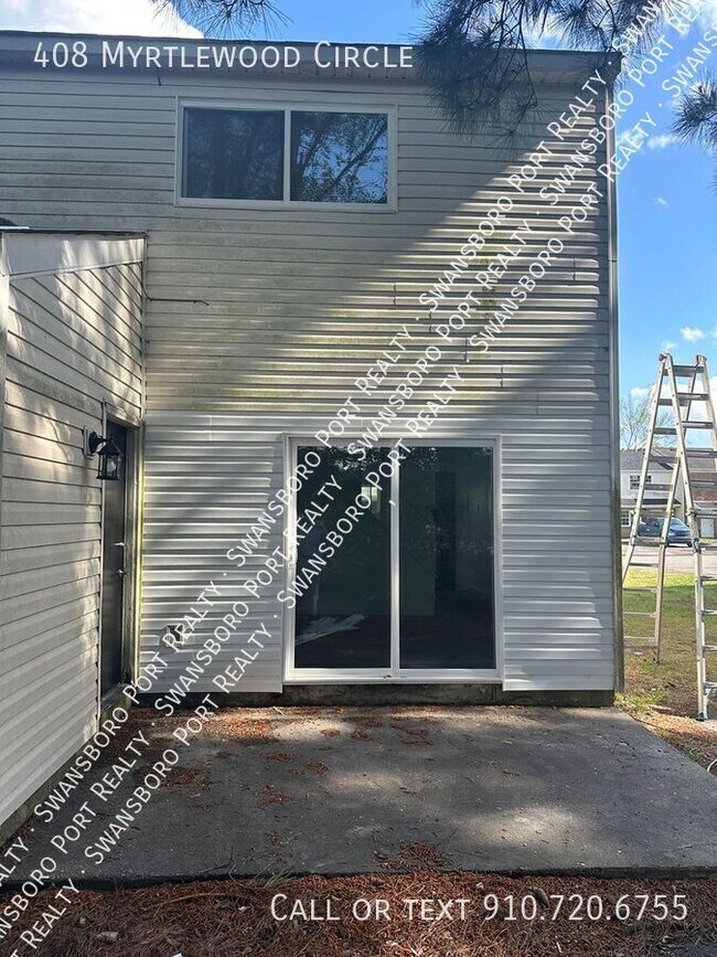 Building Photo - 408 Myrtlewood Cir