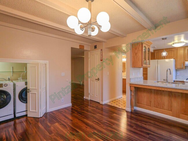 Building Photo - 1484 Carnot Dr