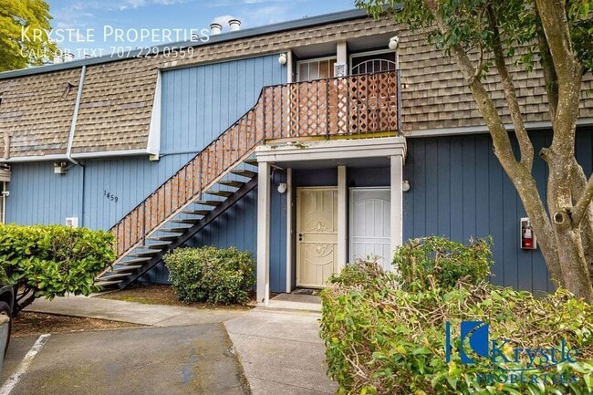 Building Photo - 1459 N Camino Alto