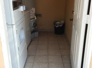 Building Photo - 5921 Cahuenga Blvd