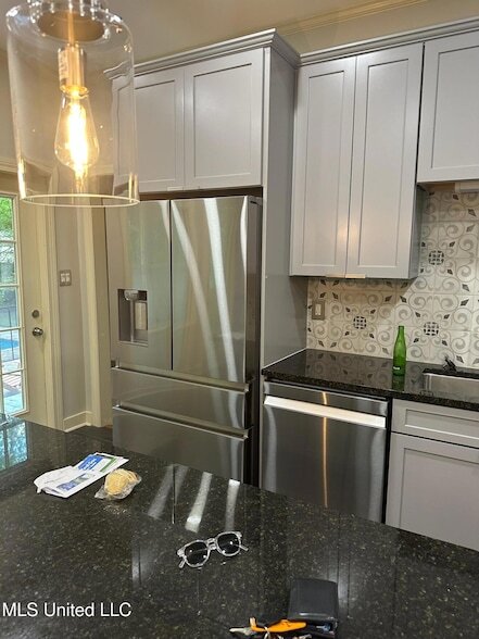 Building Photo - 3564 Cowan Pl