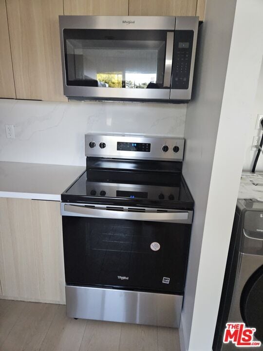 Building Photo - 603 E 46th St