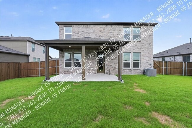Building Photo - 395 Boroughbridge Dr