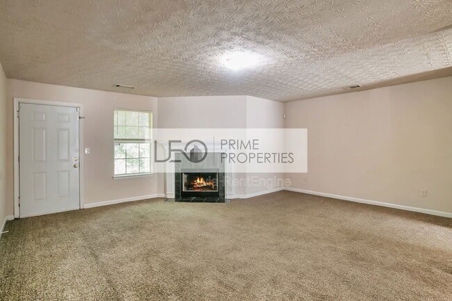 Building Photo - 2842 Vining Ridge Terrace