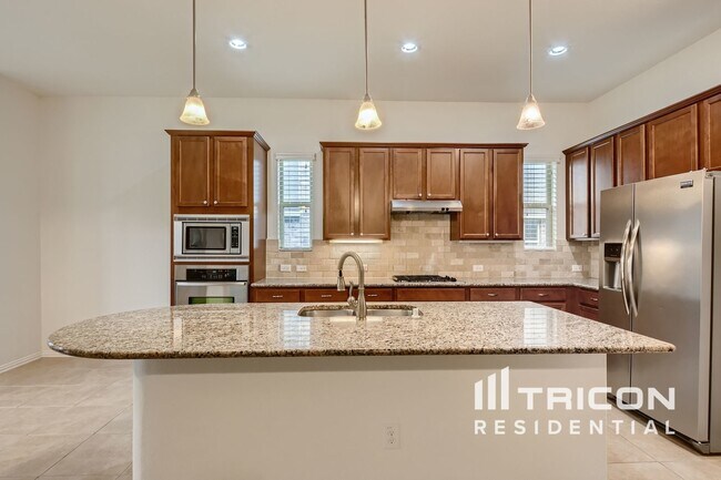 Building Photo - 5024 Kestrel Dr