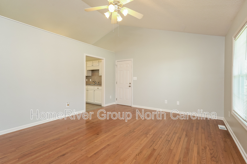 Building Photo - 4735 Beckel Rd