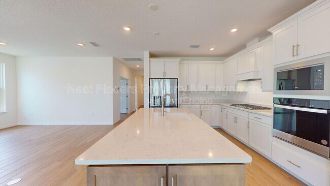 Building Photo - 149 Creek Pebble Dr