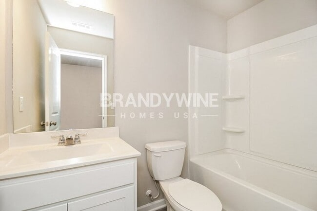 Building Photo - 131 Crestview Wy