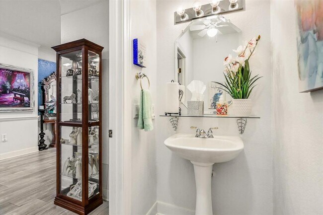 Building Photo - 902 Rio Grande Loop