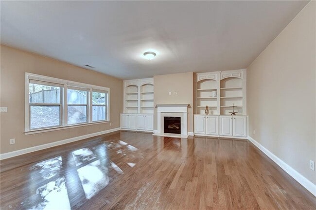Building Photo - 3709 Union Park Dr