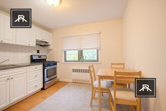 Building Photo - 1 bedroom in Brookline MA 02446