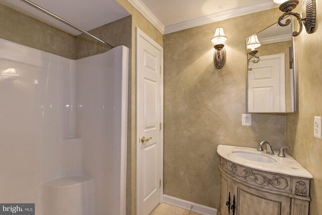 Building Photo - 2905 Gretna Pl