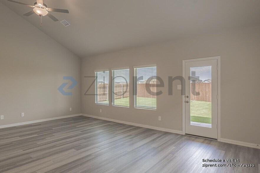 Building Photo - 3907 Edmondson Dr