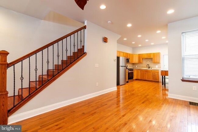 Primary Photo - 1426 N 30th St