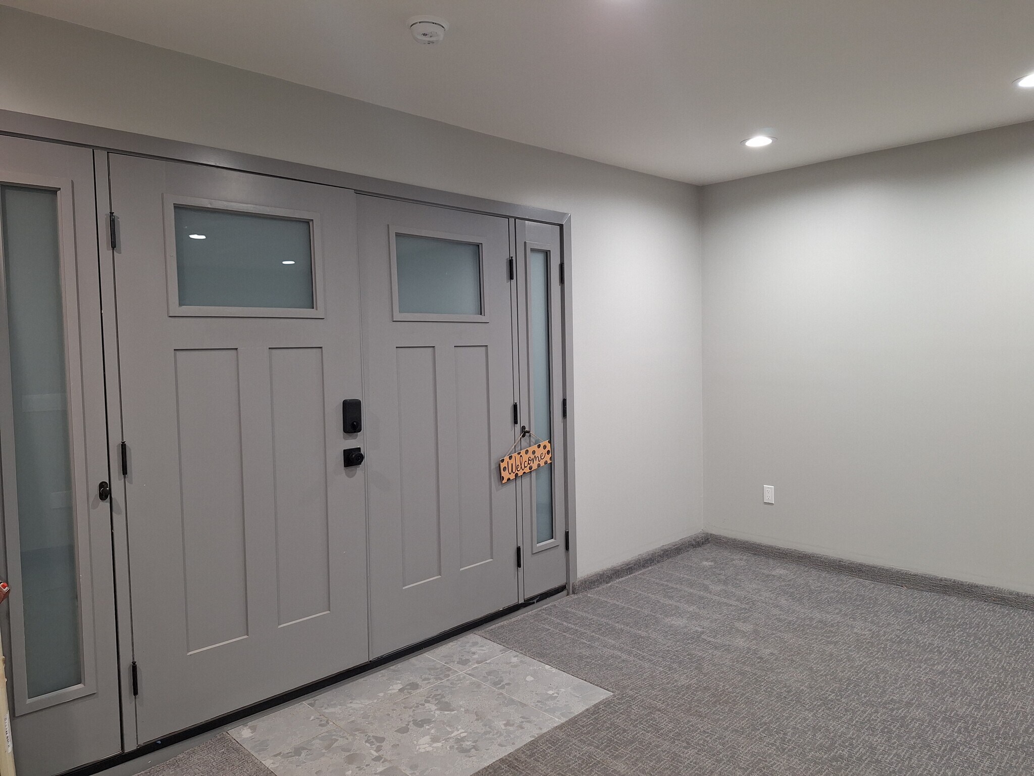 Building Photo - 6216 Paseo Canyon Dr