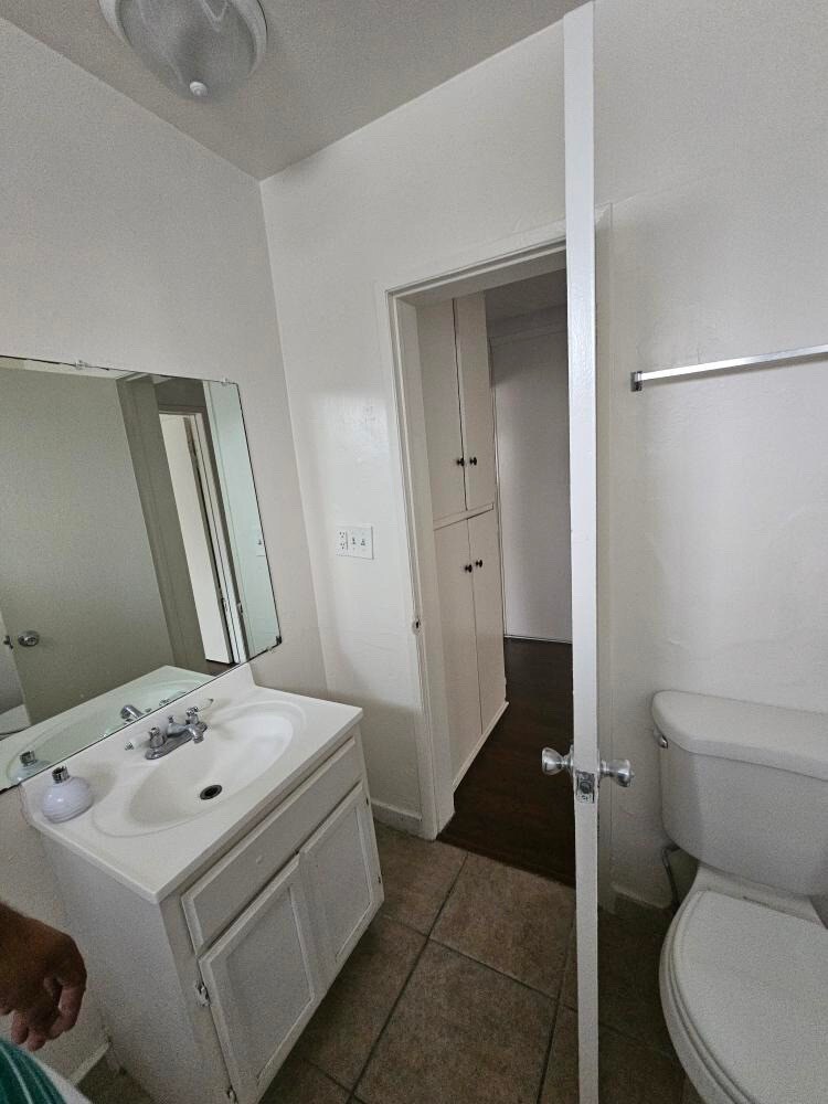 Bathroom - 9029 Orion Ave