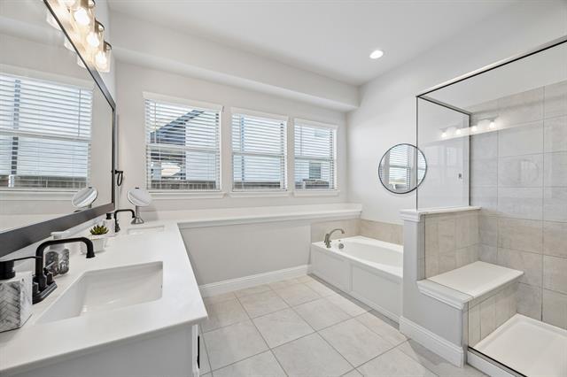 Building Photo - 406 Worthing Way