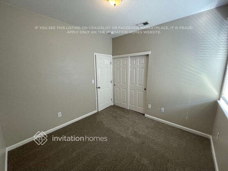 Building Photo - 1762 Dalia Pl