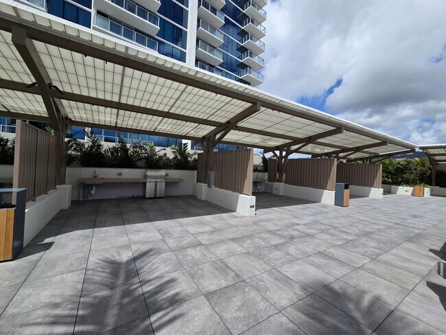 Building Photo - Studio at Park on Keeaumoku