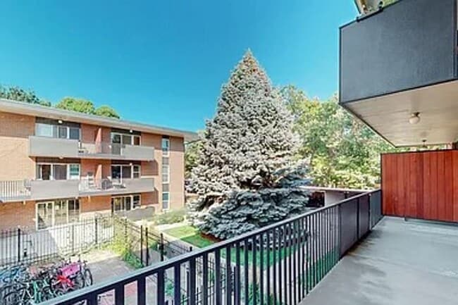 Building Photo - Limited-Time Offer: $400 Off First Month in Prime Fort Collins Location