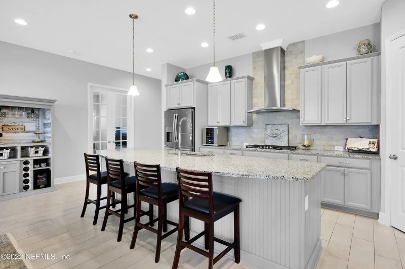 Building Photo - 271 Village Grande Dr