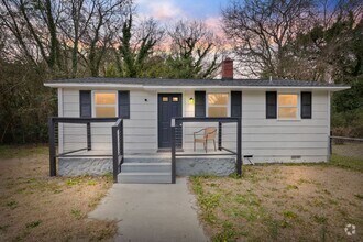 Building Photo - Adorable 3 bedroom 1 bathroom home!