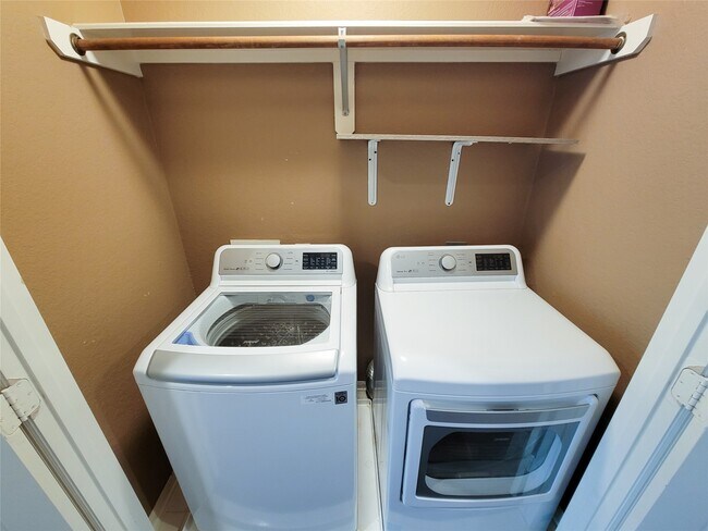 Building Photo - 2015 Grand Terrace