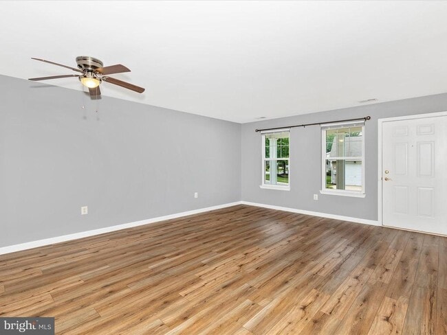 Building Photo - 1111 Jousting Way