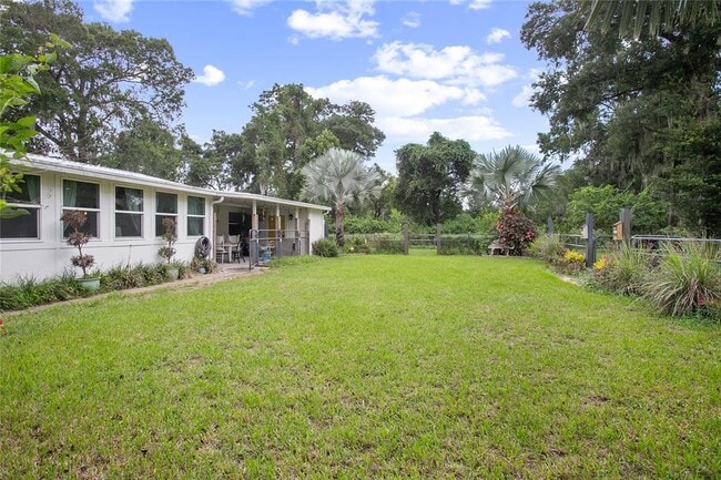 Building Photo - 1377 Spring Garden Ranch Rd