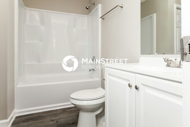Building Photo - 3 Bedroom Pet-Friendly Home in Winston-Salem, NC with Main Street Renewal
