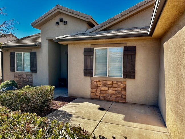 Building Photo - 1223 N 2190 W