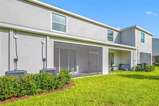 Building Photo - 11130 Crescent Deer Dr