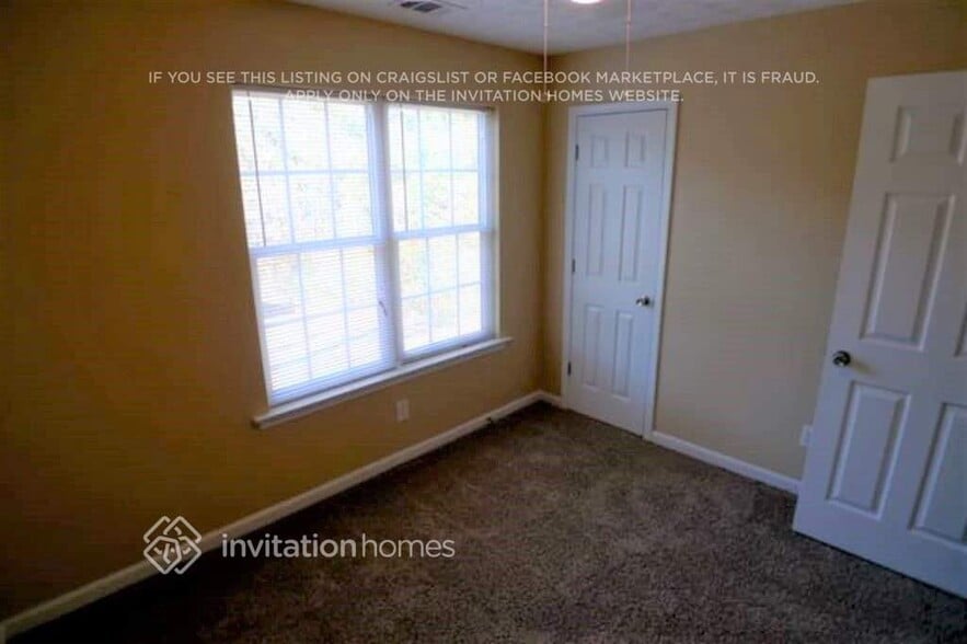 Building Photo - 387 Scenic Ln