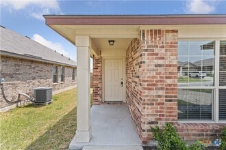 Building Photo - 6313 Dorothy Muree Dr