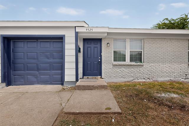 Building Photo - 4525 Hunter St