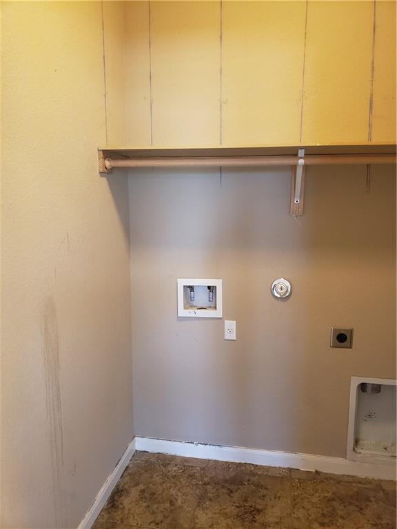 Building Photo - 662 Hot Spring Valley